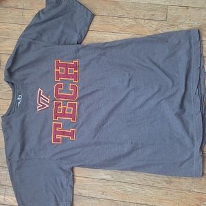 Virginia tech t shirt excellent condition